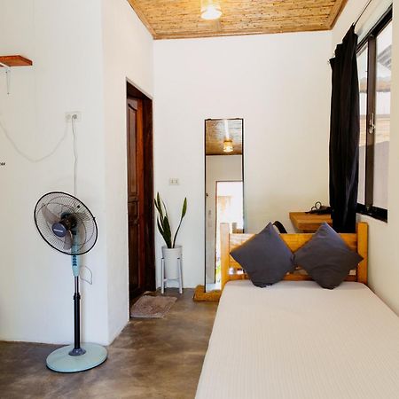Ozen Freediving Hostel General Luna  Ngoại thất bức ảnh